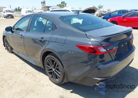 2025 Toyota Camry Se z USA, uszkodzony, nr VIN 4T1DAACK0SU580214